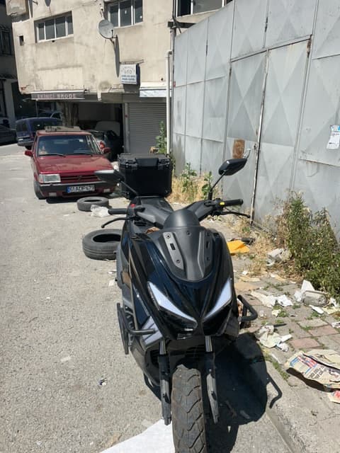 Motor Kuriye
