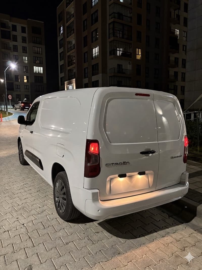 Minivan Taşımacılık