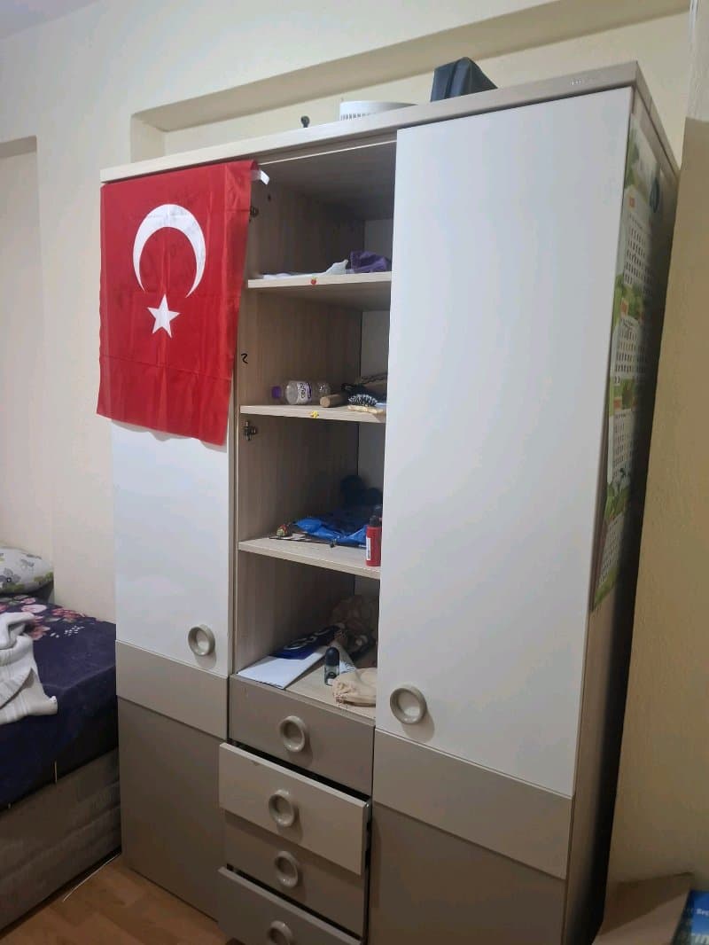 Mobilya Kurulum Ve Sökme işleri Yapılır